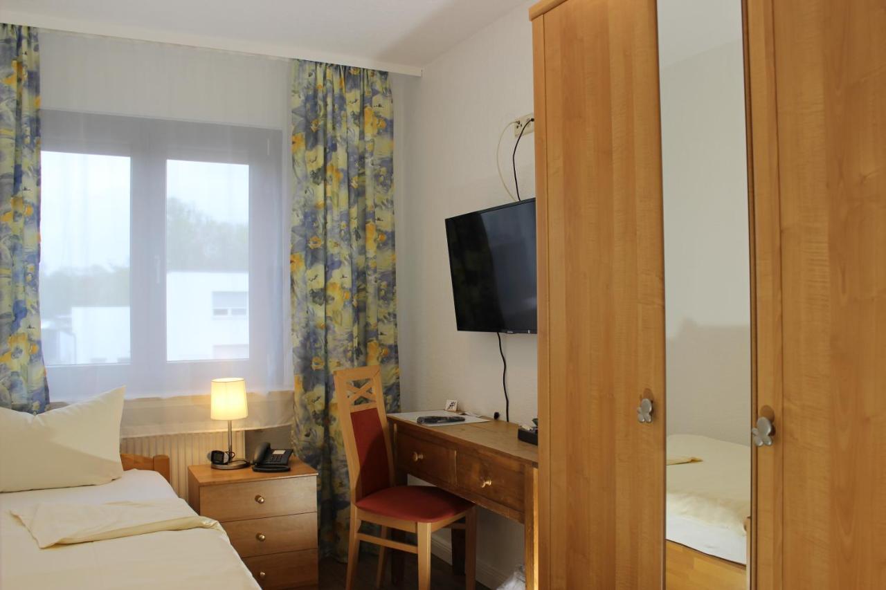 Aalto Hotel Langenhagen  Bagian luar foto